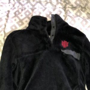 1/4 button up IU sweatshirt